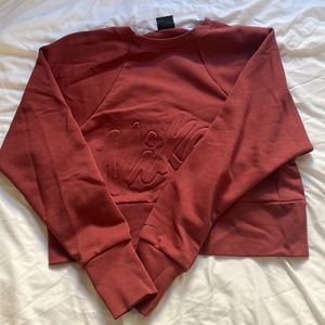 NWOT Cropped Nike Sweatshirt